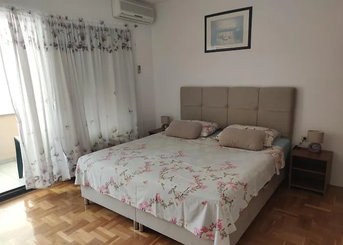 Apartments Bobi