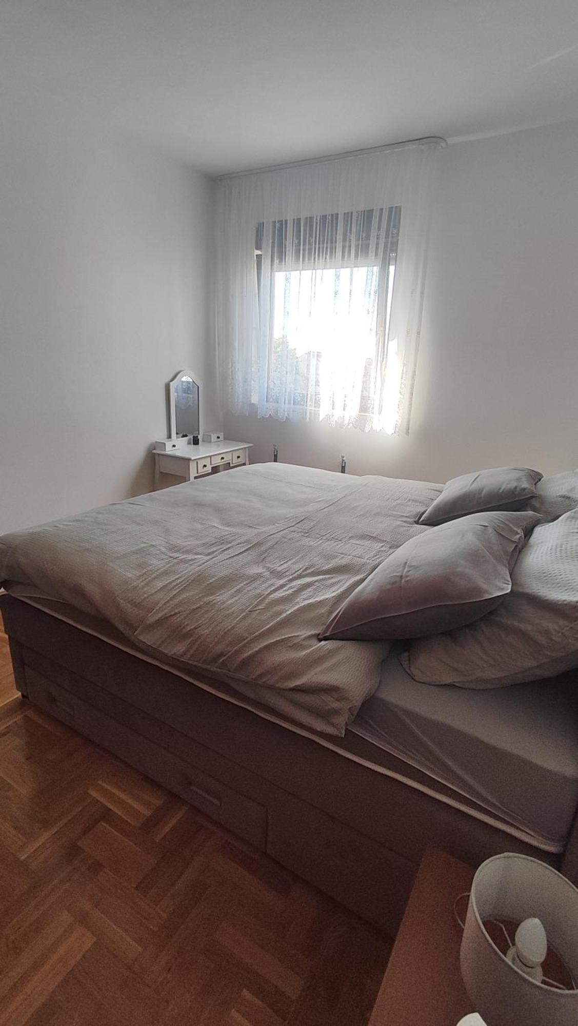 Bobi Zadar